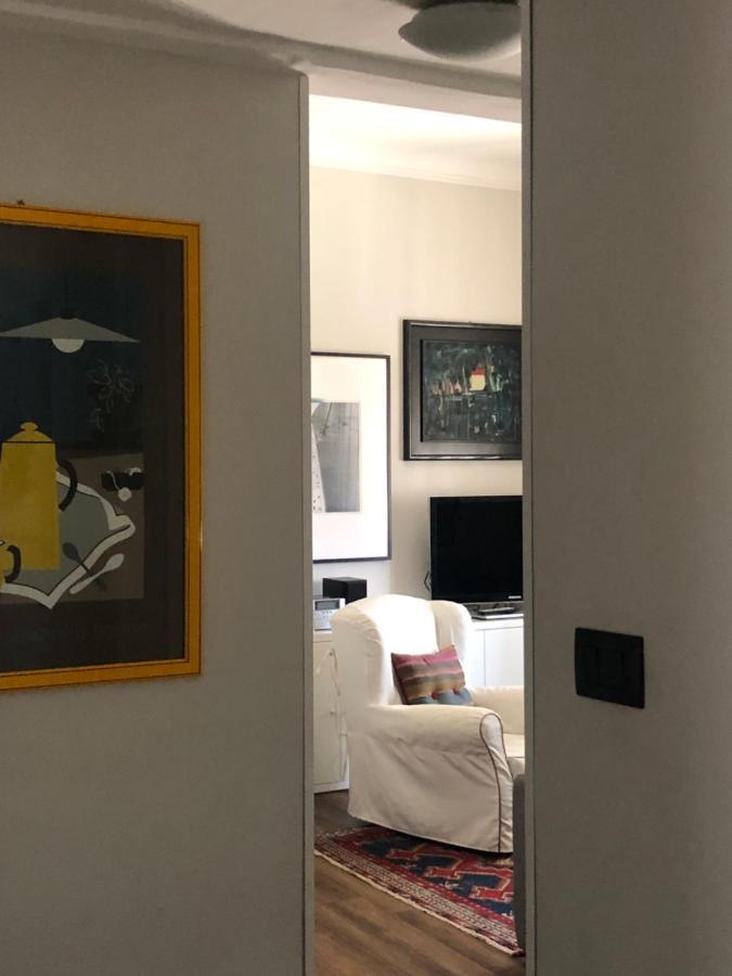Dietro Il Teatro Modena Appartamento Genova